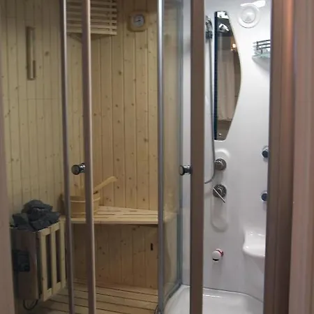 Nomia Boutique יאליקאבאק