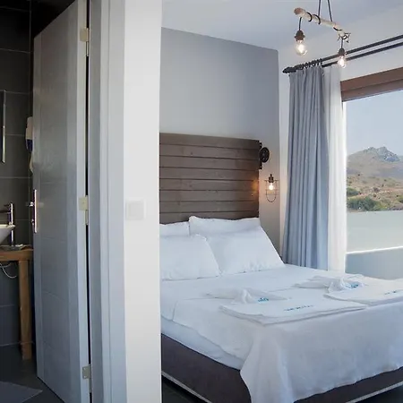 Nomia Boutique מלון יאליקאבאק