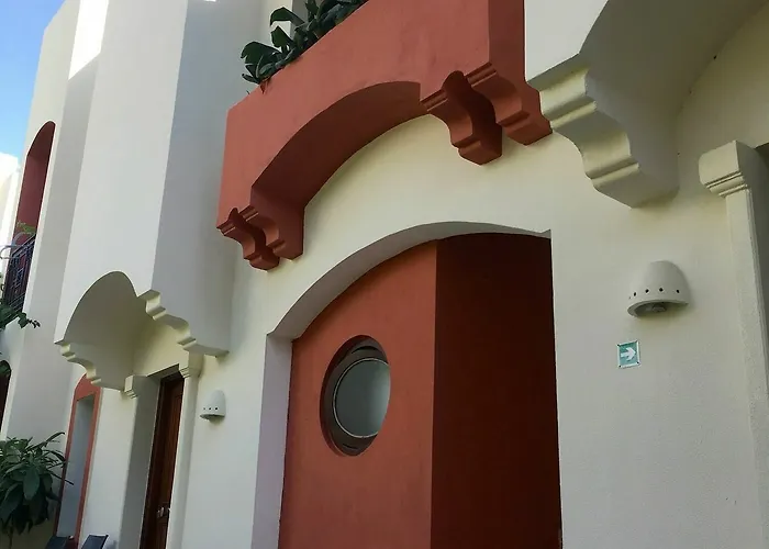 Nomia Boutique 3*