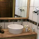 Nomia Boutique