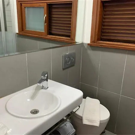 ホテル Nomia Boutique