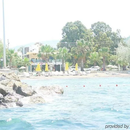 Ξενοδοχείο Nomia Boutique 3*
