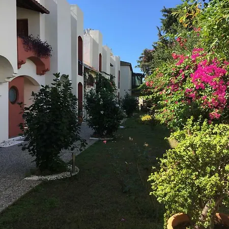 Nomia Boutique 3*