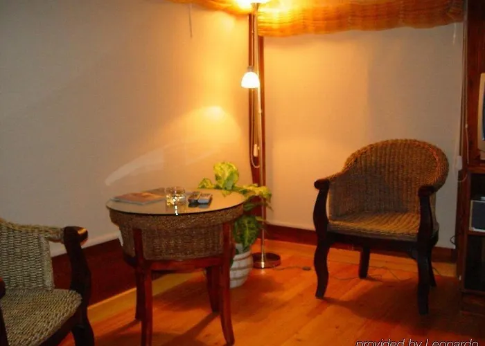 Nomia Boutique Hotel 3*