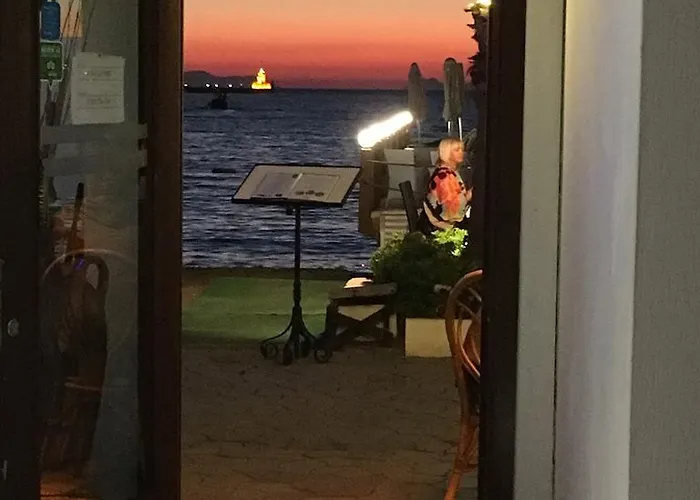 Nomia Boutique Hotel 3*