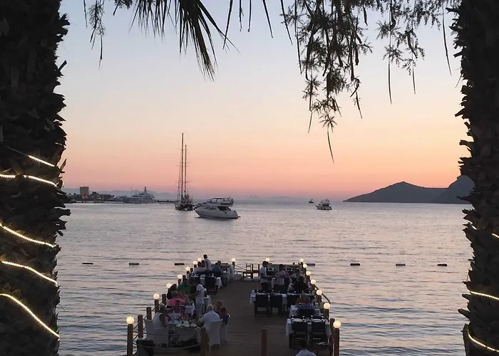 Nomia Boutique Hotel